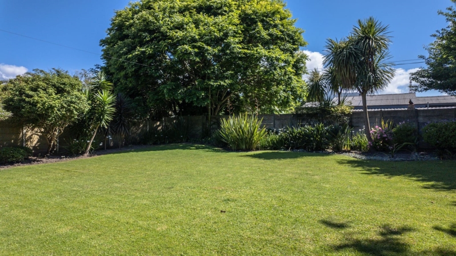 4 Bedroom Property for Sale in Dormehls Drift Western Cape